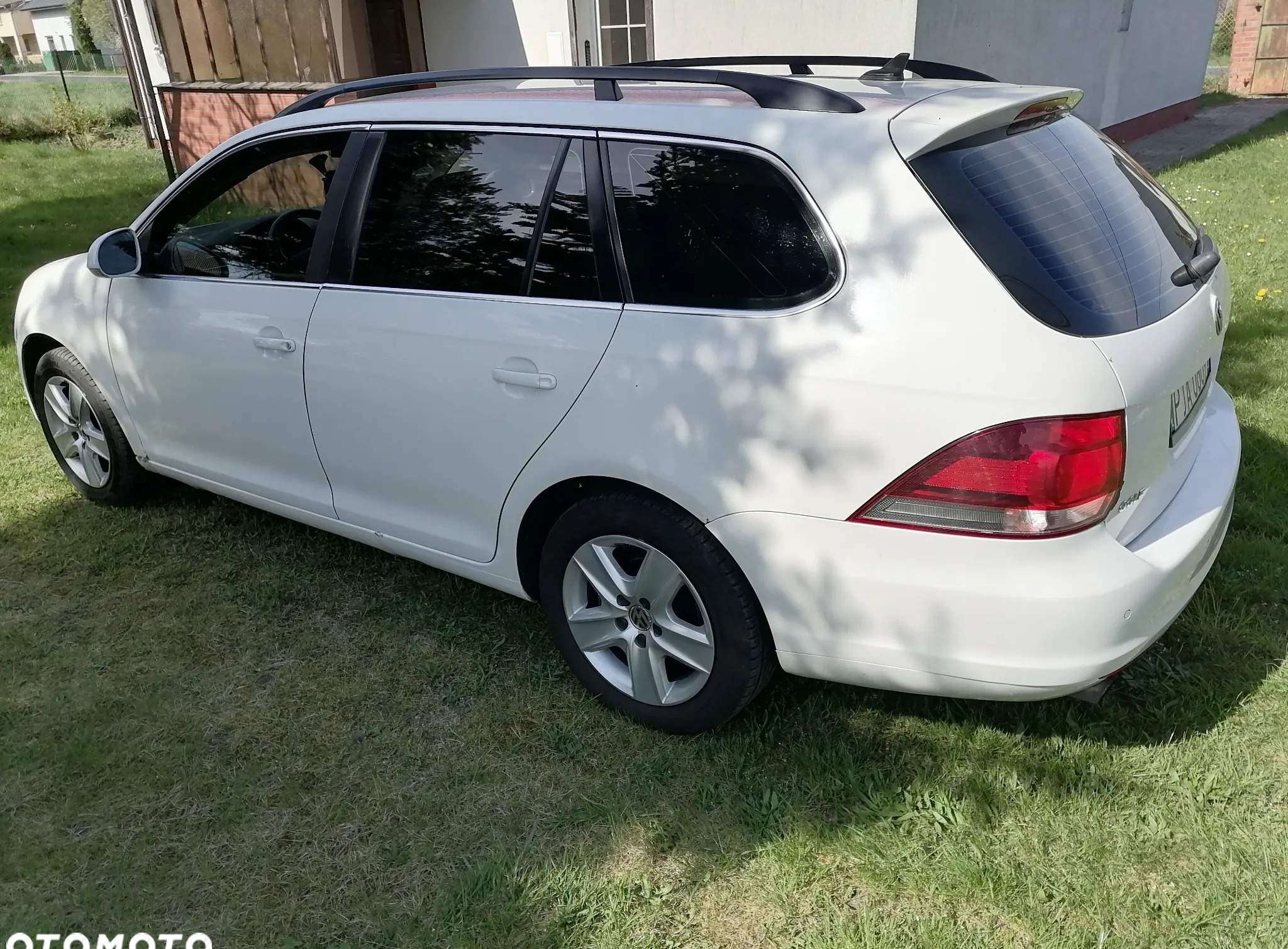 Volkswagen Golf cena 17500 przebieg: 294000, rok produkcji 2010 z Jarocin małe 37